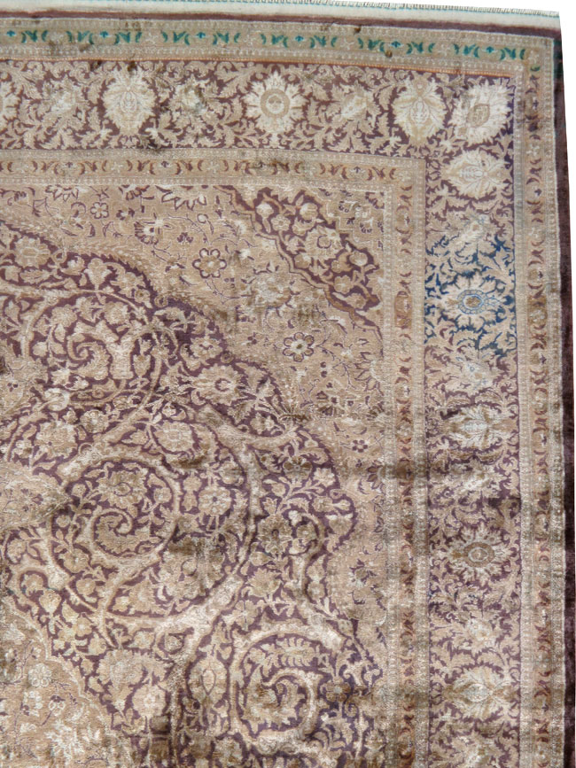 Antique Persian Kashan Silk Carpet, No.20986 - Galerie Shabab