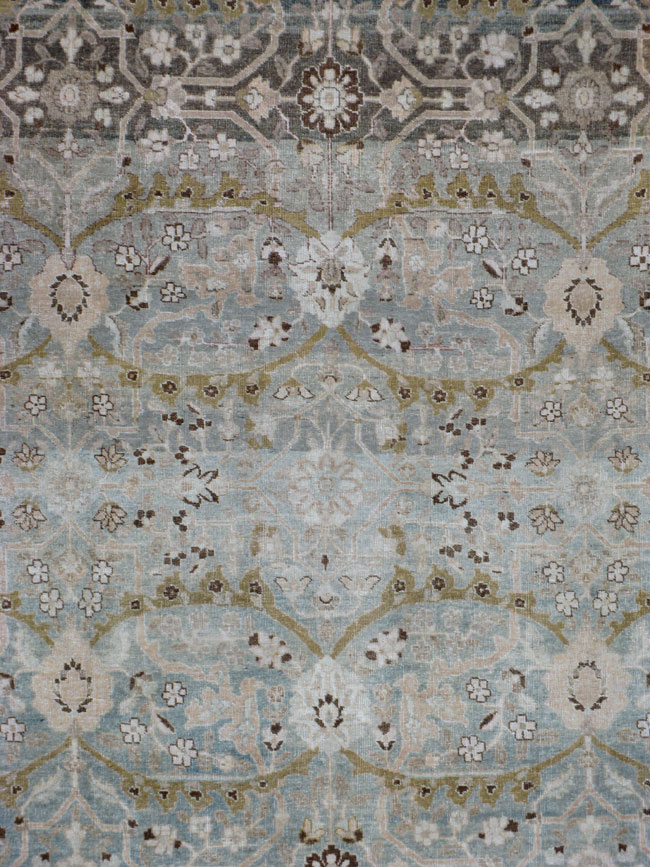 Antique Tabriz Carpet, No.20992 - Galerie Shabab