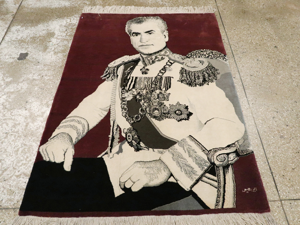 Vintage Persian Tabriz Pictorial Rug, No.21007 - Galerie Shabab