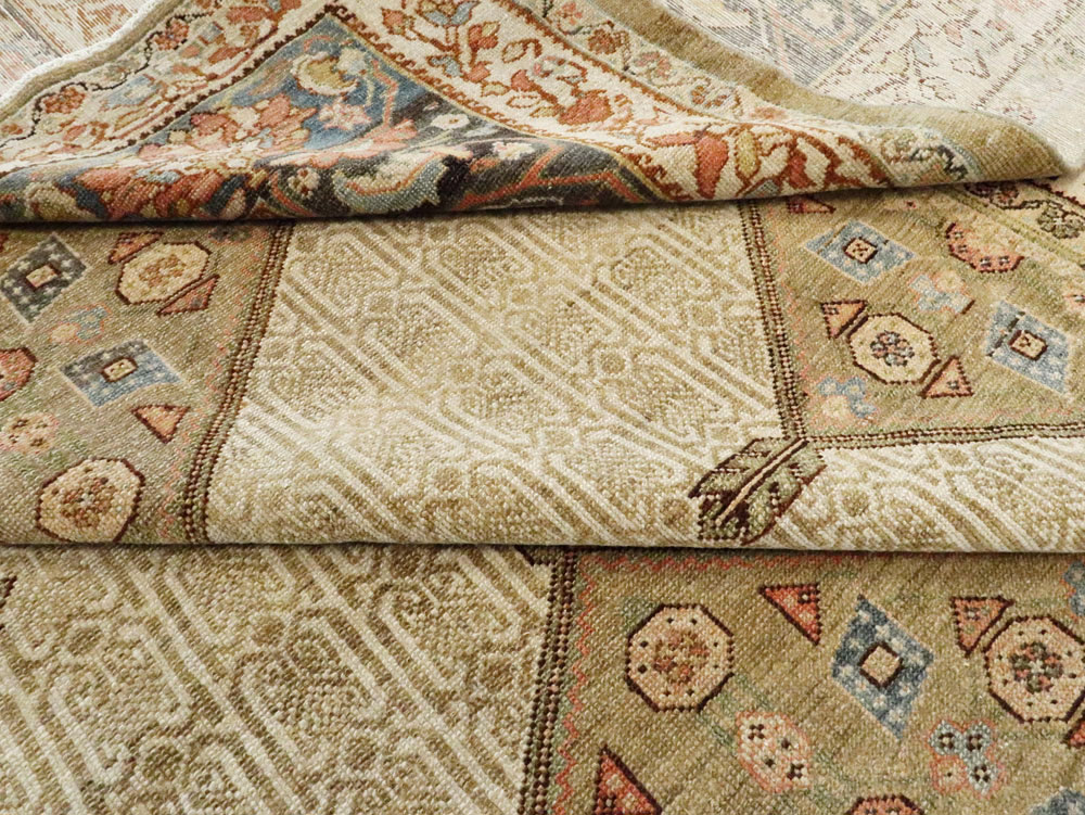 Antique Serab Carpet, No.21008 - Galerie Shabab