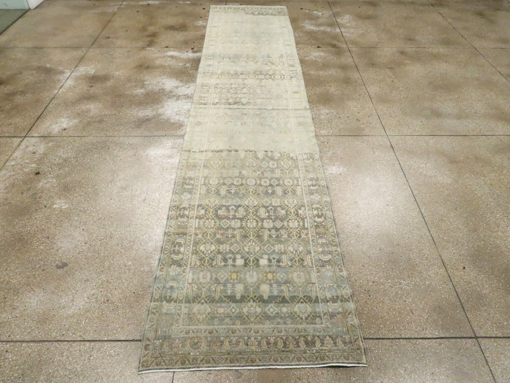 Vintage Persian Malayer Runner, No.21020 - Galerie Shabab