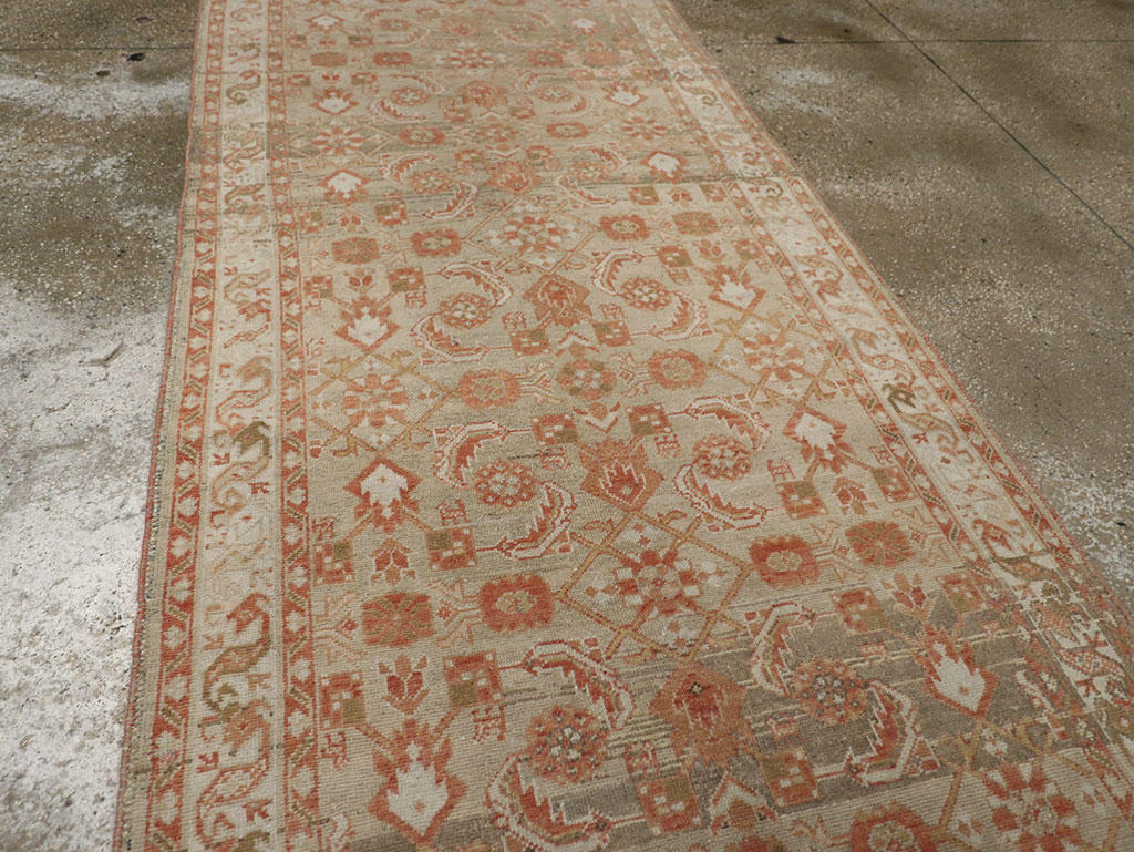 Vintage Persian Malayer Runner, No.21022 - Galerie Shabab