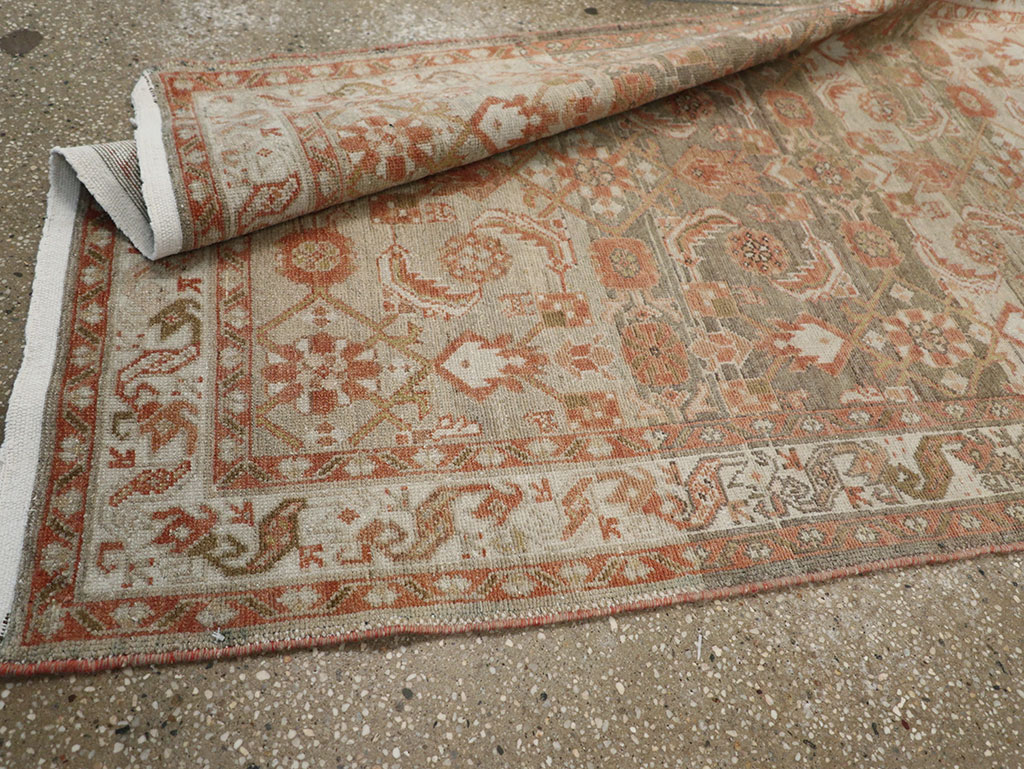Vintage Persian Malayer Runner, No.21022 - Galerie Shabab