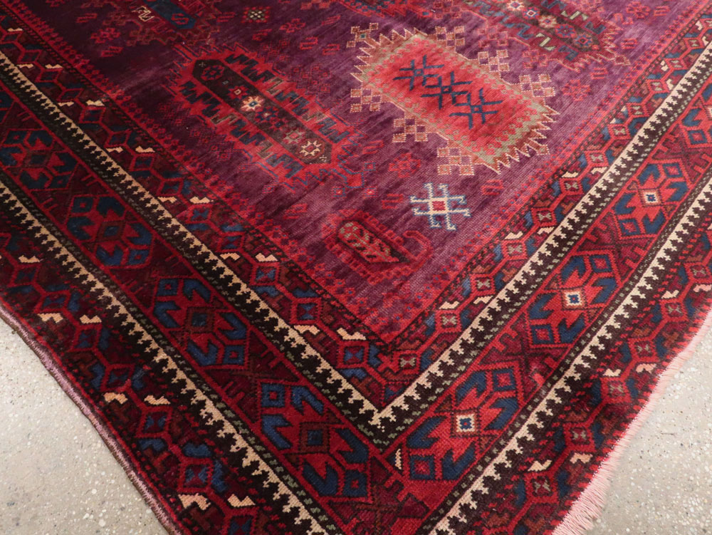 Vintage Indian Agra Carpet, No.21030 - Galerie Shabab
