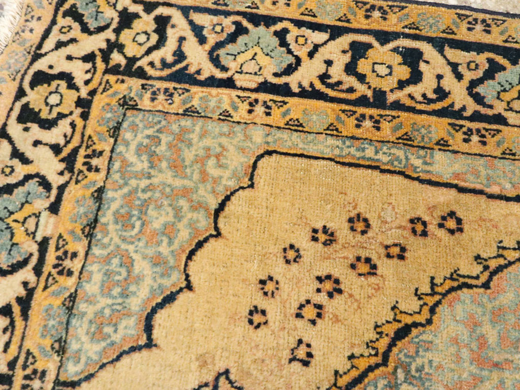 Antique Persian Tabriz Hagi Jalili Rug, No.21045 - Galerie Shabab
