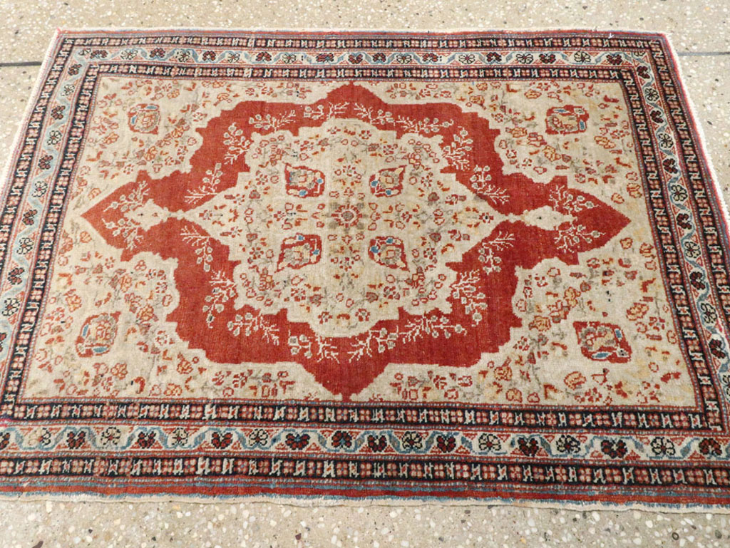 Antique Persian Tabriz Hagi Jalili Rug, No.21046 - Galerie Shabab