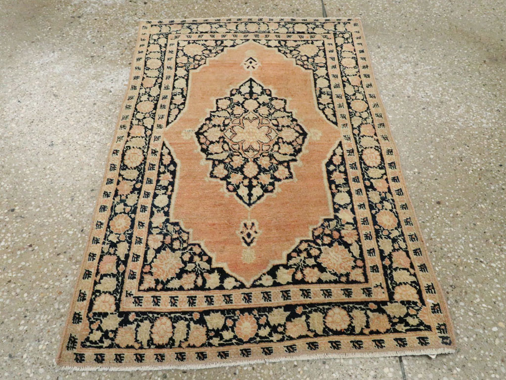 Antique Persian Tabriz Hagi Jalili Rug, No.21048 - Galerie Shabab