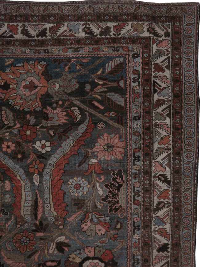 Antique Persian Bidjar Rug, No.21055 - Galerie Shabab