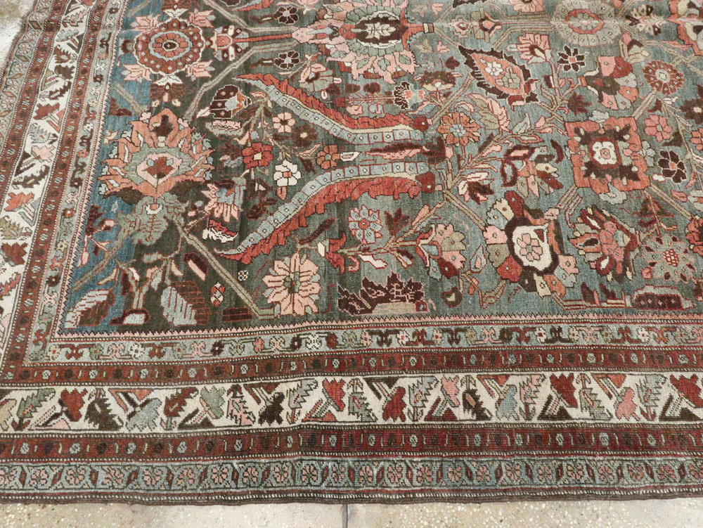 Antique Persian Bidjar Rug, No.21055 - Galerie Shabab