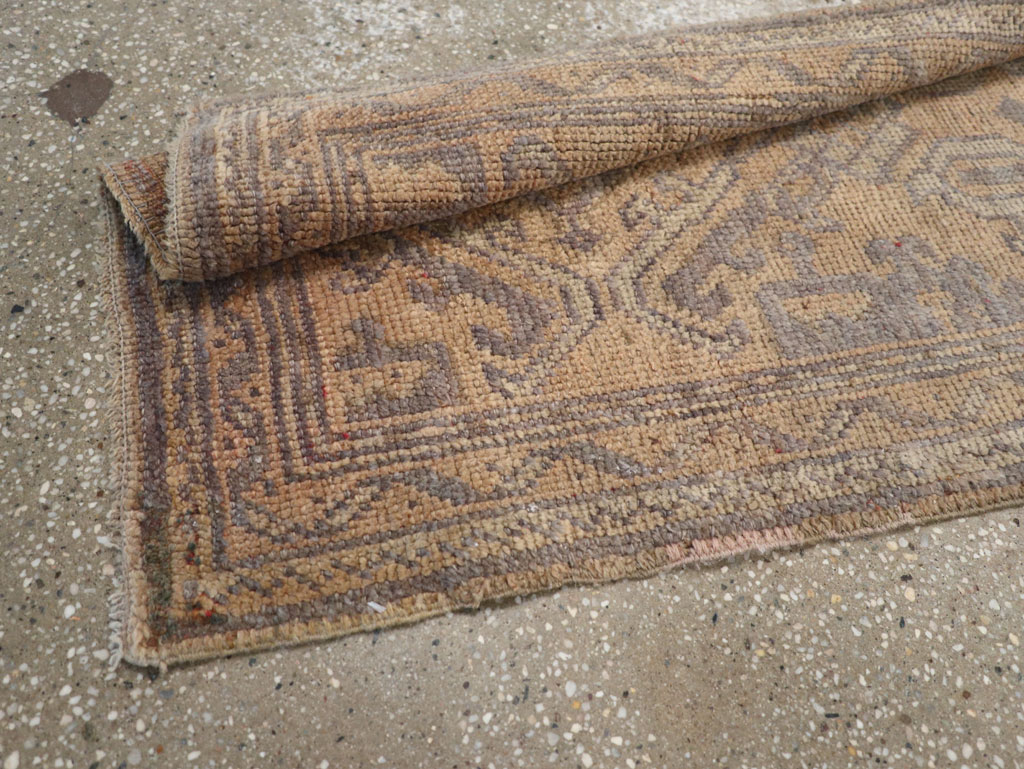 Antique Turkish Oushak Long Runner, No.21064 - Galerie Shabab