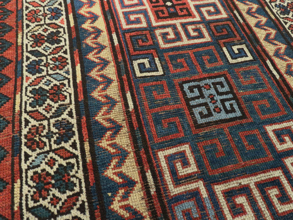 Antique Caucasian Kazak Rug, No.21065 - Galerie Shabab