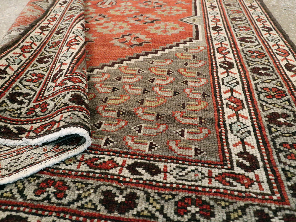 Antique Persian Malayer Rug, No.21069 - Galerie Shabab