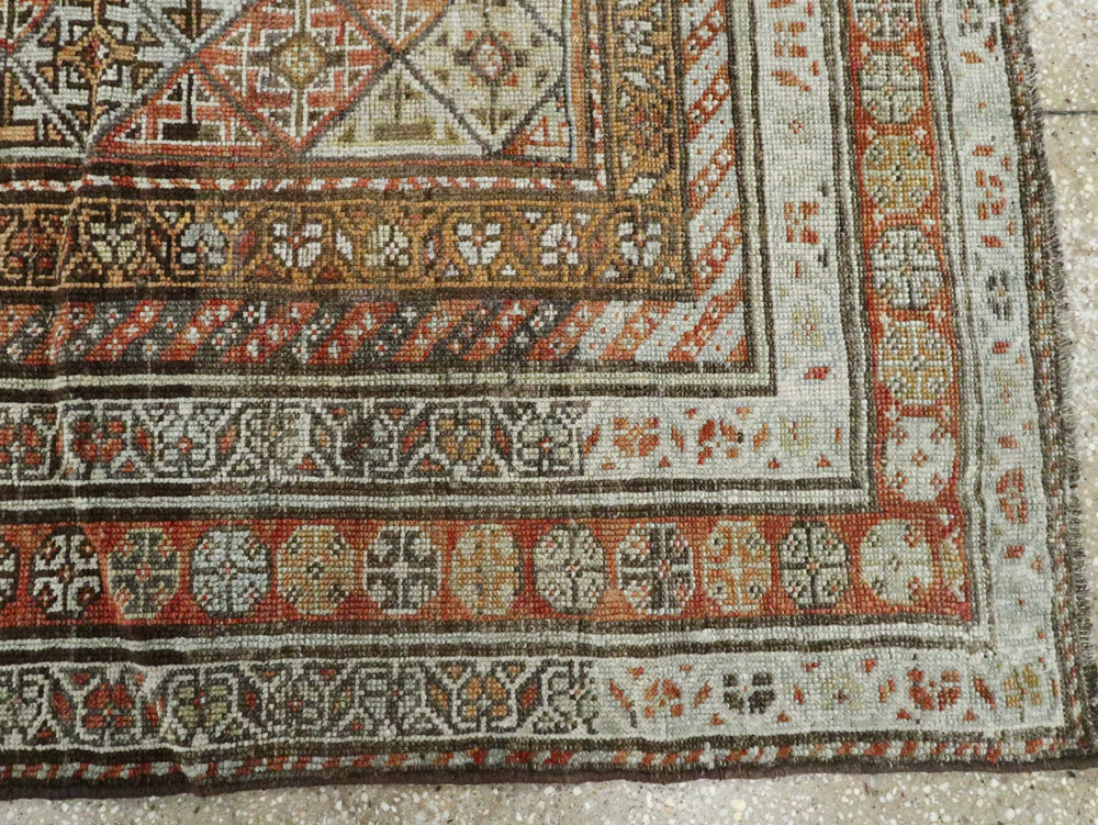 Antique Persian Kurdish Rug, No.21070 - Galerie Shabab