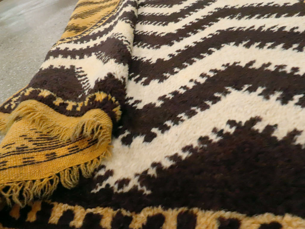 Vintage Moroccan Rug, No.21072 - Galerie Shabab