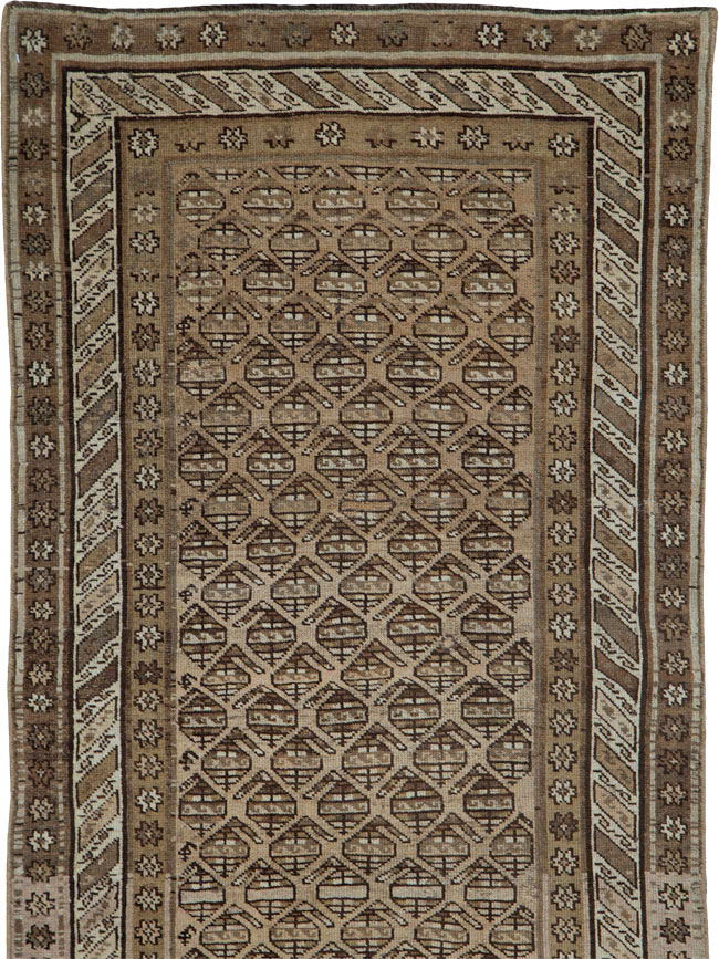 Vintage Persian Kurdish Runner, No.21073 - Galerie Shabab
