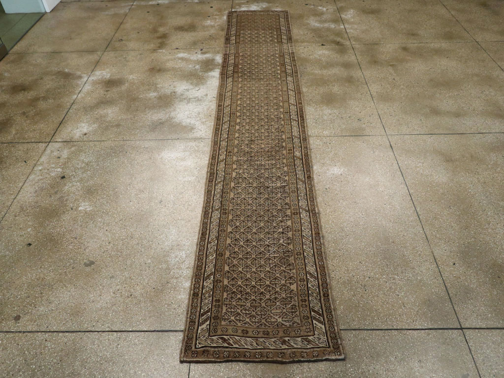 Vintage Persian Kurdish Runner, No.21073 - Galerie Shabab