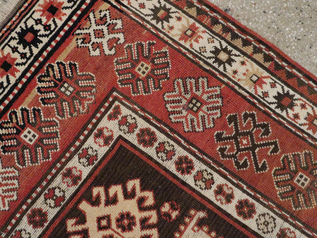 Antique Caucasian Kazak Rug, No.21079 - Galerie Shabab