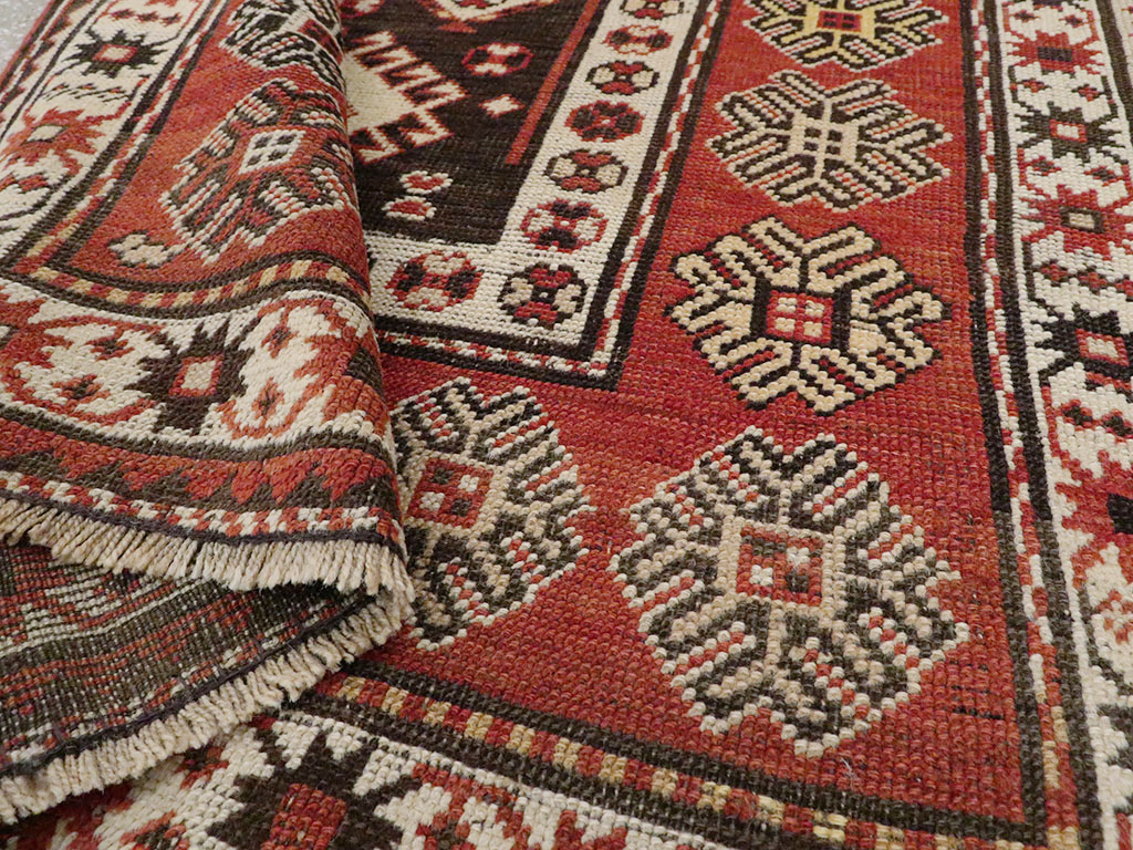 Antique Caucasian Kazak Rug, No.21079 - Galerie Shabab