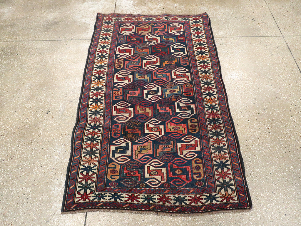 Antique Caucasian Kuba Rug, No.21082 - Galerie Shabab