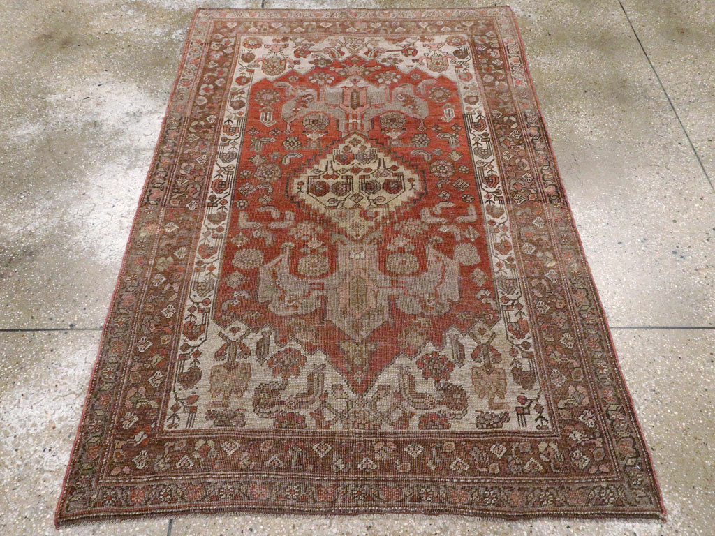 Antique Persian Bidjar Rug, No.21102 - Galerie Shabab