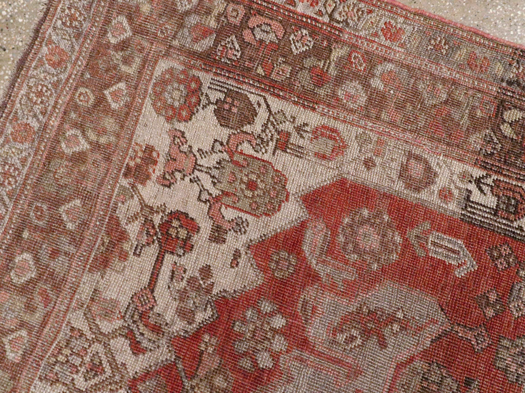 Antique Persian Bidjar Rug, No.21102 - Galerie Shabab