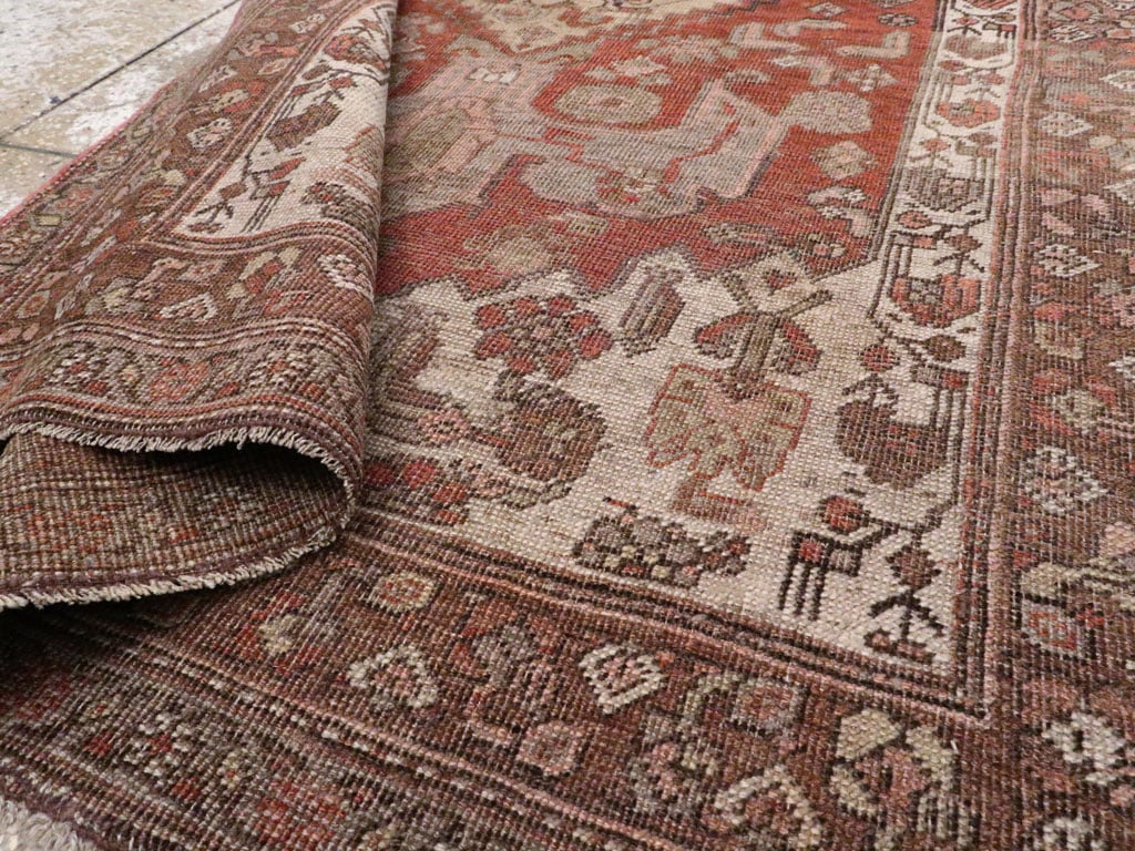Antique Persian Bidjar Rug, No.21102 - Galerie Shabab