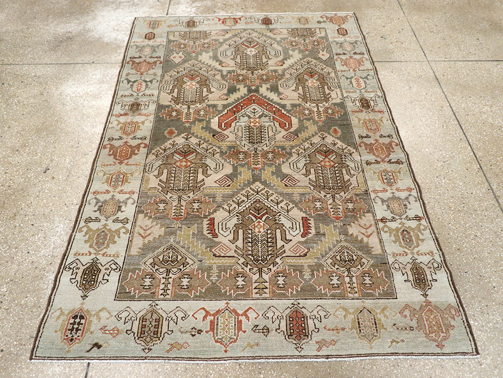 Vintage Persian Malayer Accent Rug, No.21117 - Galerie Shabab