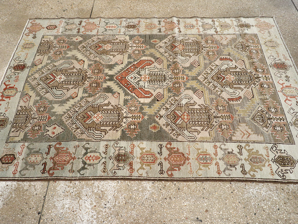 Vintage Persian Malayer Accent Rug, No.21117 - Galerie Shabab