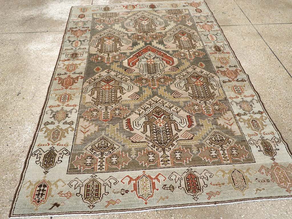 Vintage Persian Malayer Accent Rug, No.21117 - Galerie Shabab