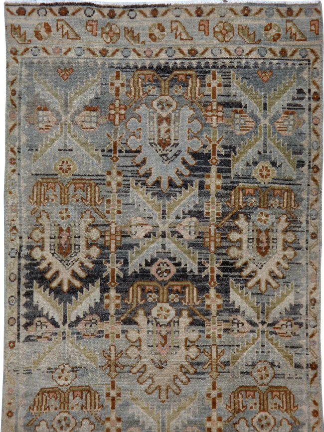 Antique Malayer Runner, No.21124 - Galerie Shabab
