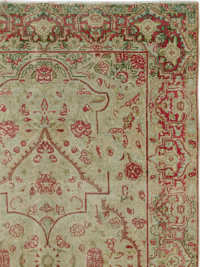 Antique Persian Lavar Kerman Rug, No.21132 - Galerie Shabab