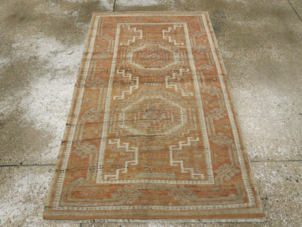 Vintage Persian Baluch Rug, No.21134 - Galerie Shabab