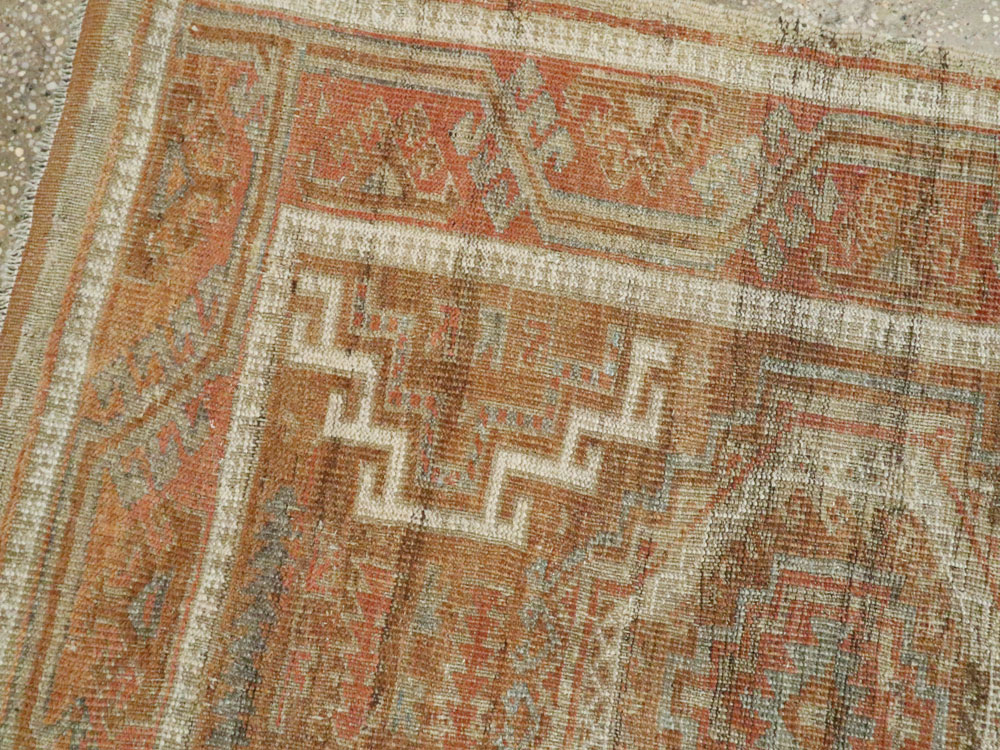 Vintage Persian Baluch Rug, No.21134 - Galerie Shabab