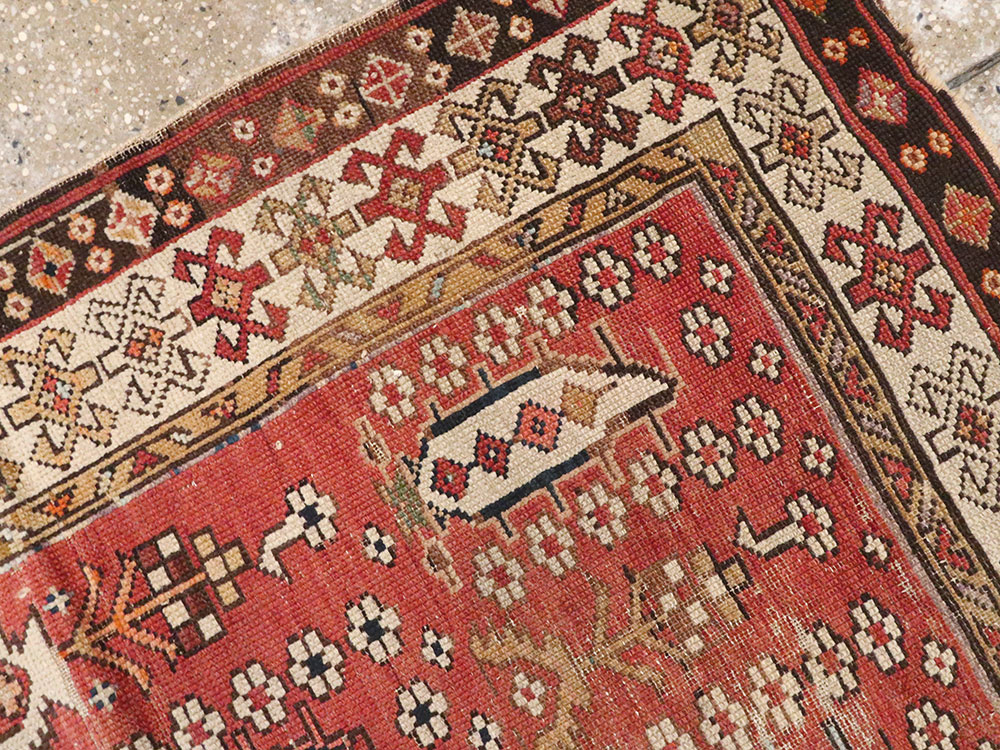Antique Caucasian Rug, No.21135 - Galerie Shabab