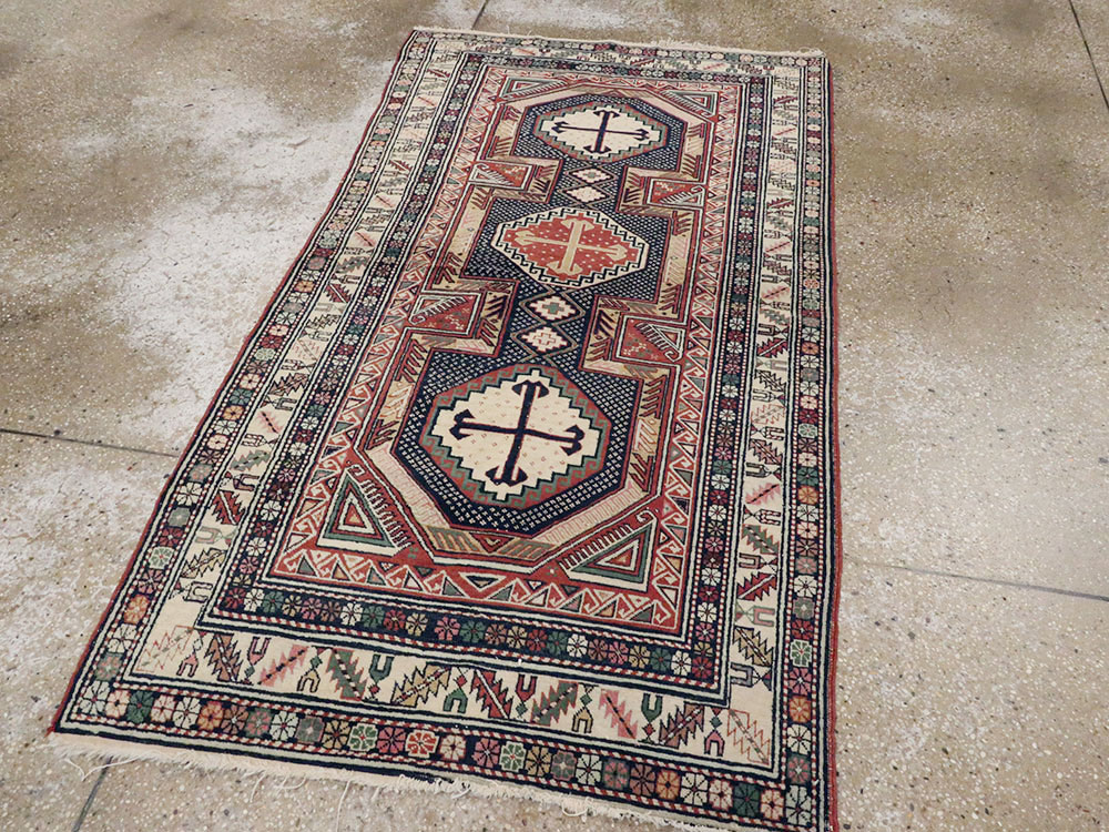 Antique Caucasian Shirvan Rug, No.21136 - Galerie Shabab