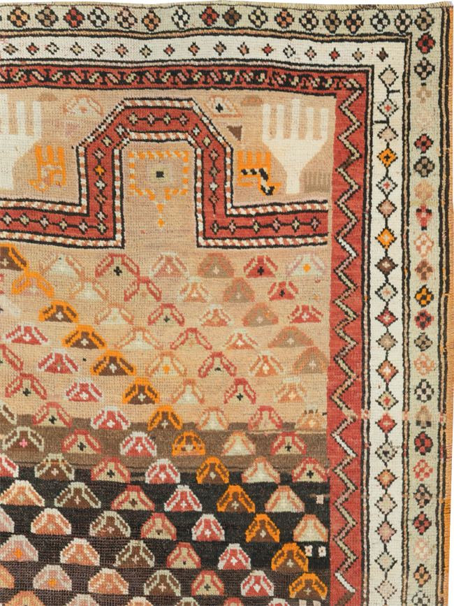 Antique Caucasian Rug, No.21137 - Galerie Shabab