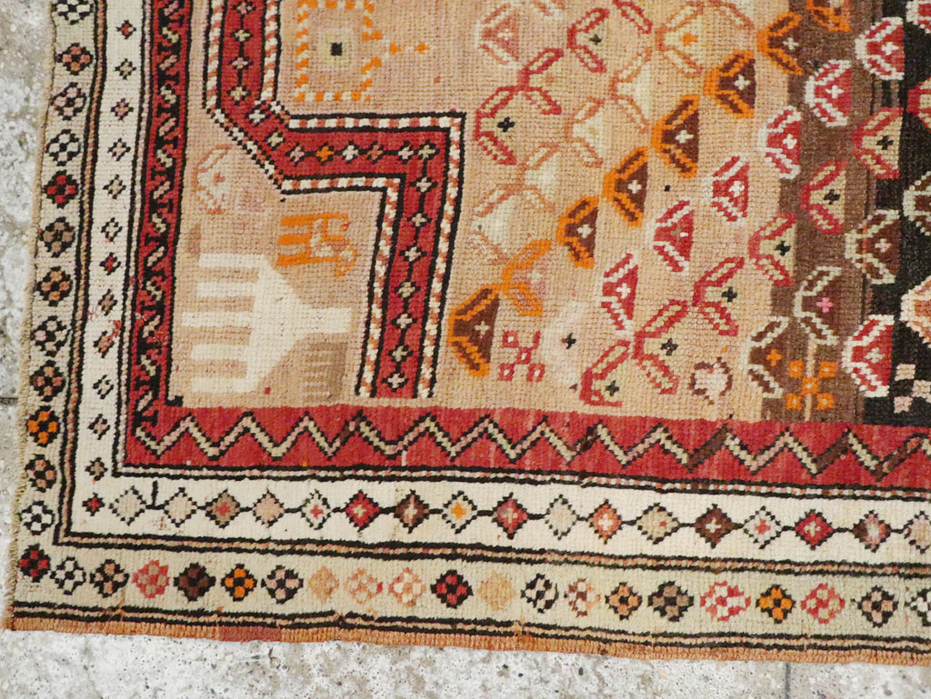 Antique Caucasian Rug, No.21137 - Galerie Shabab