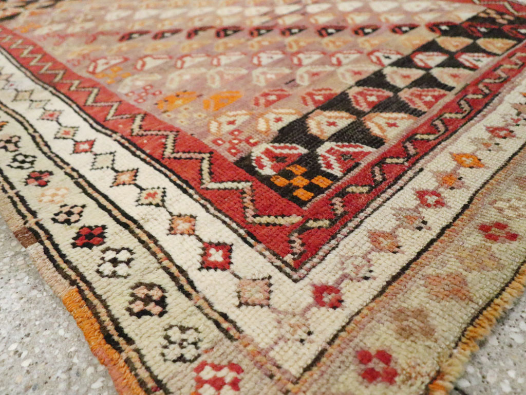 Antique Caucasian Rug, No.21137 - Galerie Shabab