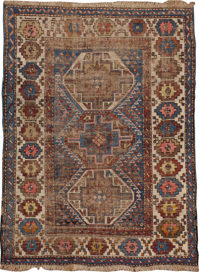 Antique Kazak Distressed Rug, No.21143 - Galerie Shabab