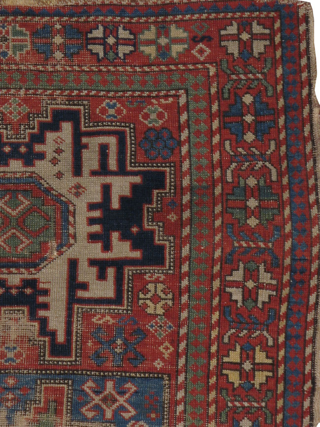 Antique Caucasian Distressed Rug, No.21144 - Galerie Shabab
