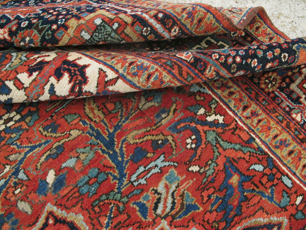 Vintage Persian Heriz Carpet, No.21148 - Galerie Shabab