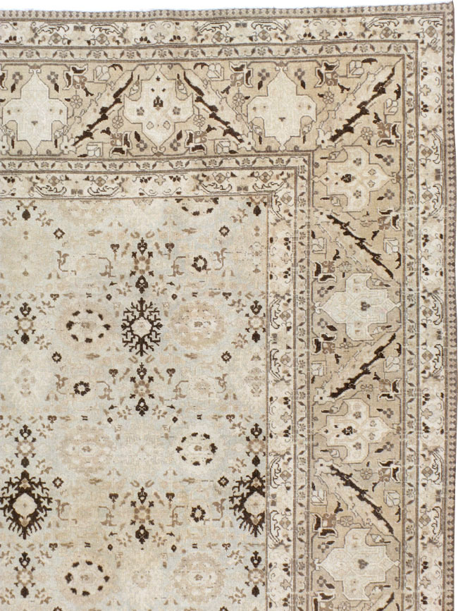 Antique Persian Tabriz Carpet, No.21152 - Galerie Shabab