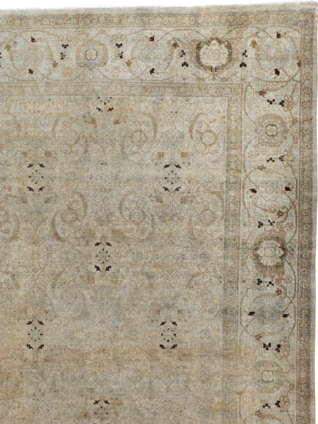 Antique Persian Tabriz Carpet, No.21153 - Galerie Shabab