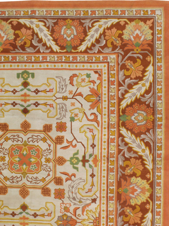 Vintage Spanish Cuenca Oversize Carpet, No.21154 - Galerie Shabab