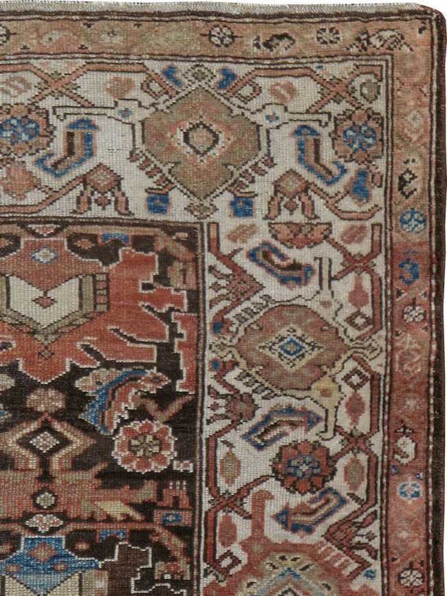 Antique Persian Kurdish Rug, No.21155 - Galerie Shabab