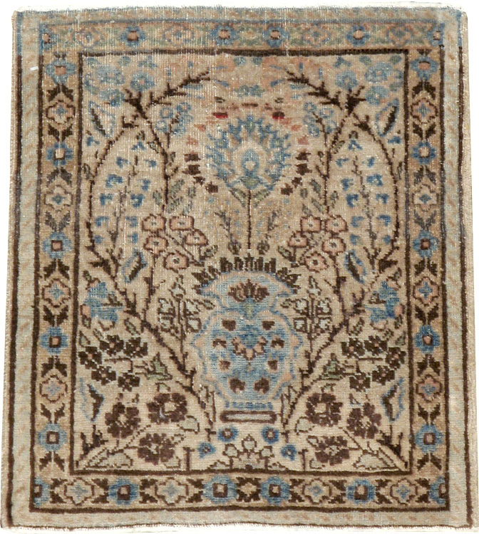 Antique Persian Mashad Rug, No.21156 - Galerie Shabab