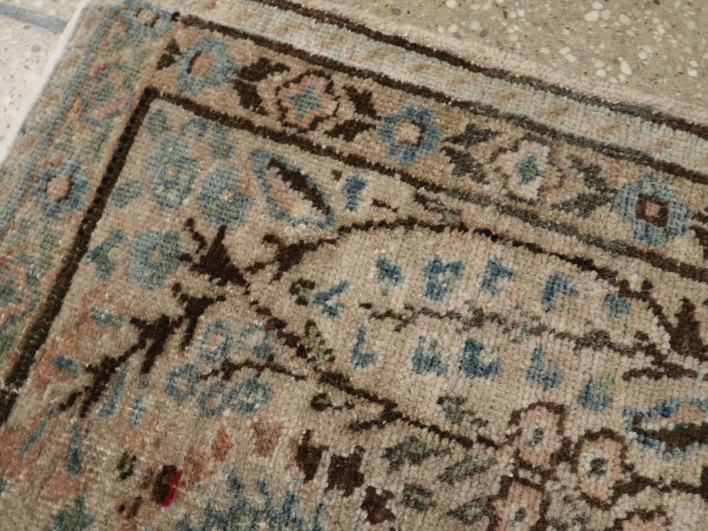 Antique Persian Mashad Rug, No.21156 - Galerie Shabab