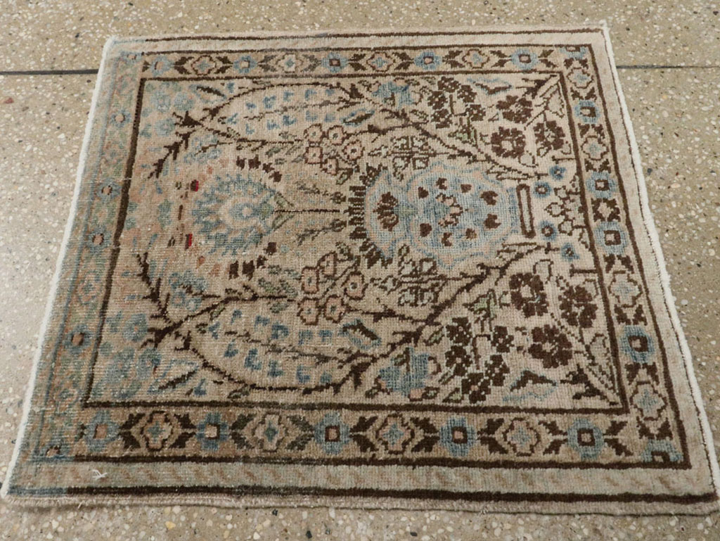 Antique Persian Mashad Rug, No.21156 - Galerie Shabab