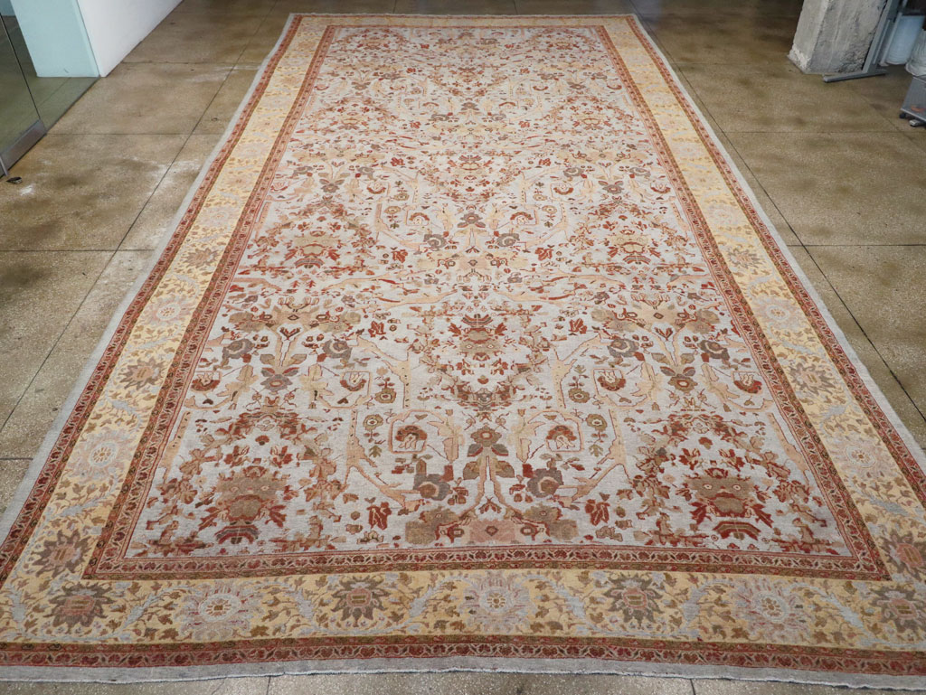 Antique Persian Mahal Oversize Carpet, No.21160 - Galerie Shabab