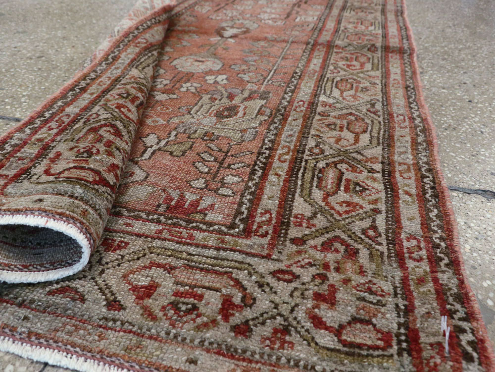 Vintage Persian Malayer Runner, No.21175 - Galerie Shabab